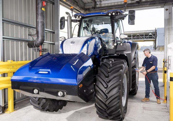 methane tractor
